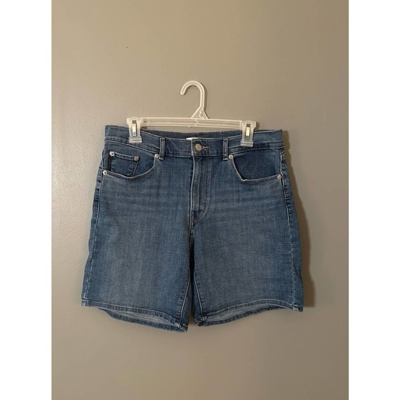 Levi’s premium mid length classic shorts women’s size 29 - Picture 2 of 8